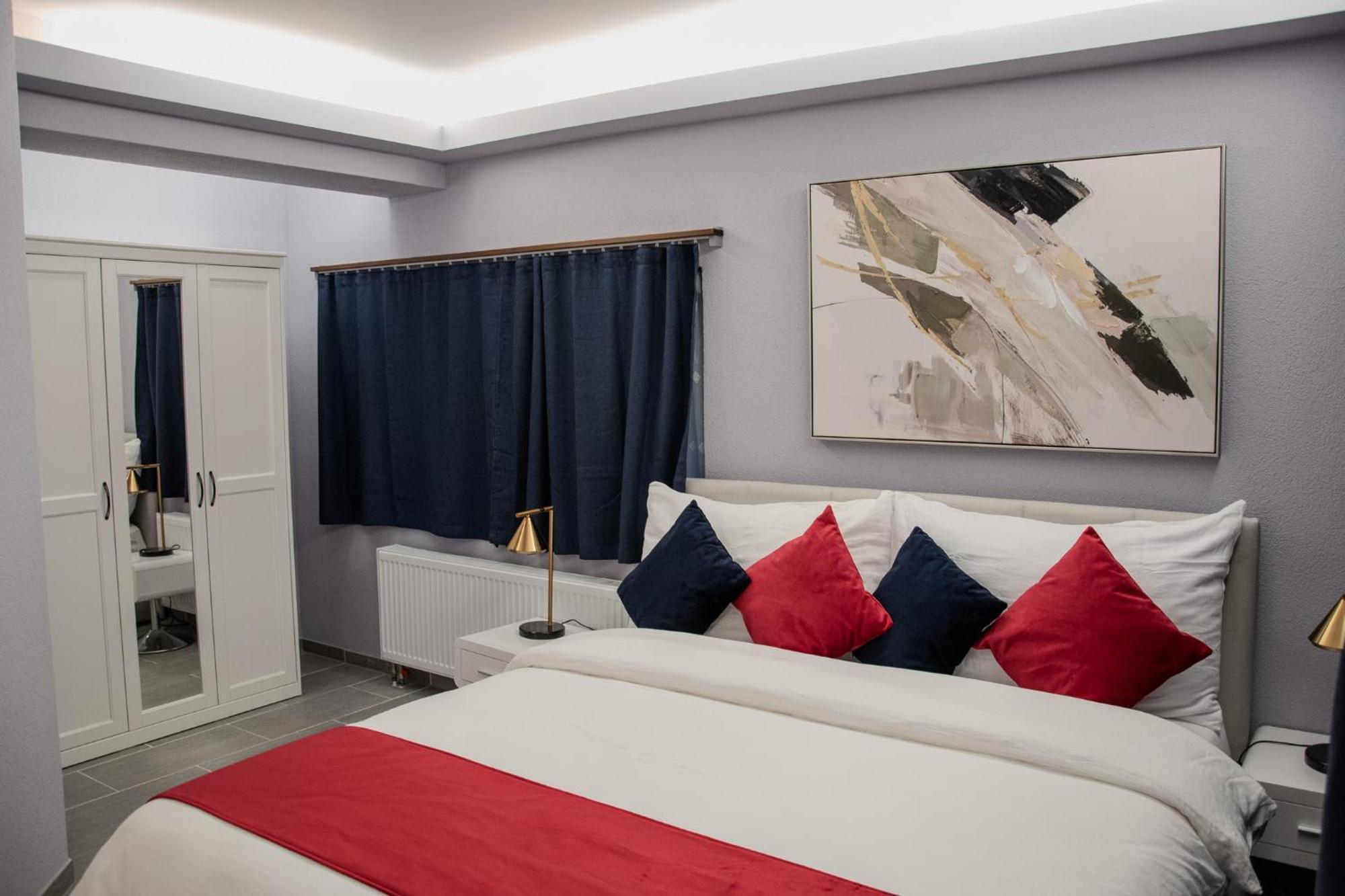 Guest Rooms Diamant Biel/Bienne Bagian luar foto