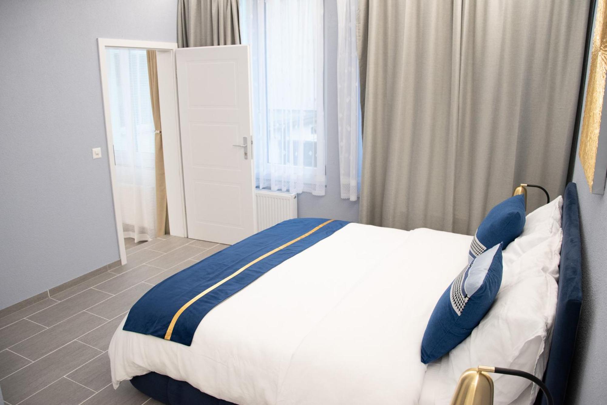 Guest Rooms Diamant Biel/Bienne Bagian luar foto